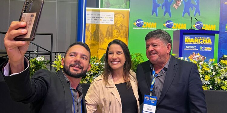 Governadora Raquel Lyra defende pautas municipalistas na Marcha dos Prefeitos e destaca investimentos do Estado junto aos municípios