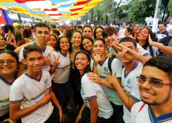 No Recife, governadora Raquel Lyra lança última etapa do Circuito Literário de Pernambuco