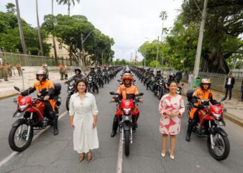 Projeto do Governo é aprovado na Alepe e Pernambuco vai extinguir faixas salariais da Polícia Militar e do Corpo de Bombeiros