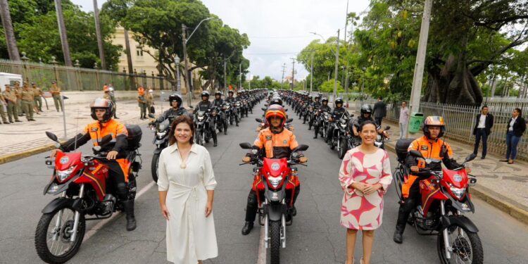 Projeto do Governo é aprovado na Alepe e Pernambuco vai extinguir faixas salariais da Polícia Militar e do Corpo de Bombeiros