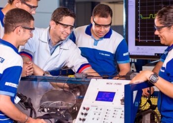 SENAI-PE abre seleções de emprego em diversas unidades