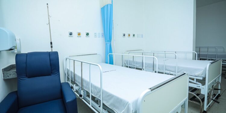 Governo de Pernambuco entrega 22 leitos de enfermaria de Neurologia Clínica no Hospital Memorial de Pernambuco, em Caruaru
