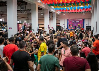 Casa Rosa é parada obrigatória do primeiro final de semana do São João de Caruaru