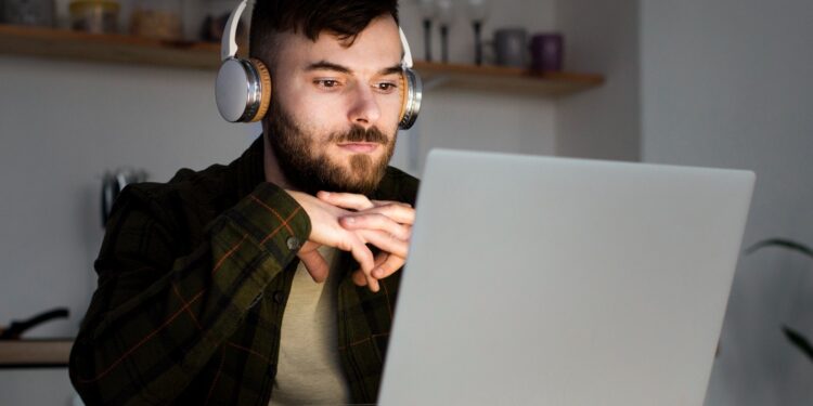 SESI-PE oferece 300 vagas para cursos gratuitos e online com foco na produtividade do trabalho