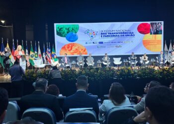 Prefeitura de Caruaru participa do IX Fórum Nacional das Transferências e Parcerias da União, em Brasília