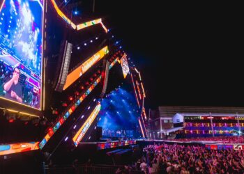 Multidão lota Pátio de Eventos em noite de shows de estreantes e veteranos no maior palco do São João de Caruaru