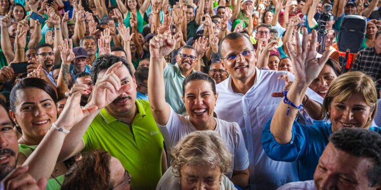 Governadora Raquel Lyra anuncia ações de infraestrutura, abastecimento hídrico e educação no Agreste e atende pleitos antigos dos moradores da região