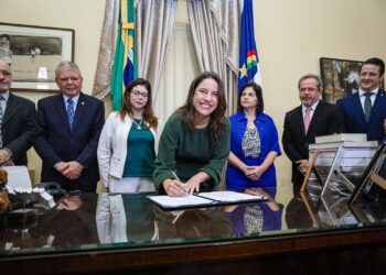Governo do Estado firma acordo com Tribunal de Justiça de Pernambuco para agilizar conclusão de 40 mil processos fiscais de até R$ 10 mil