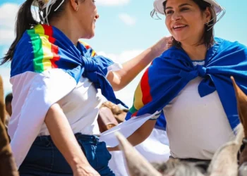 Em Serrita, no Sertão, governadora Raquel Lyra participa da 54° Missa do Vaqueiro