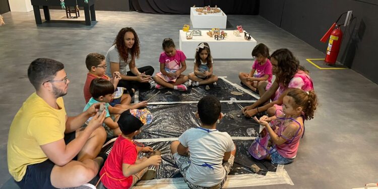 Sesc promove atividade cultural voltada para crianças