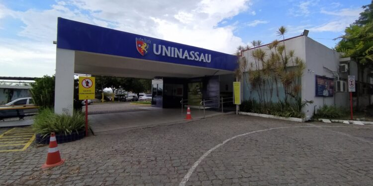 UNINASSAU Caruaru inscreve para vestibular de Medicina