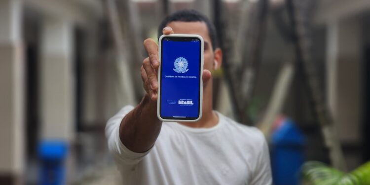 Pernambuco gera 8 mil empregos em junho e soma 68,9 mil novos empregos desde janeiro de 2023