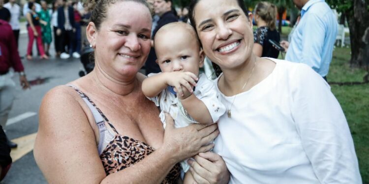 Governo do Estado iniciou o pagamento da quarta parcela do Mães de Pernambuco nesta quarta (7) e alcança a marca de R$ 100 milhões investidos no programa