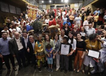 Governadora Raquel Lyra entrega diplomas aos dez novos Patrimônios Vivos de Pernambuco