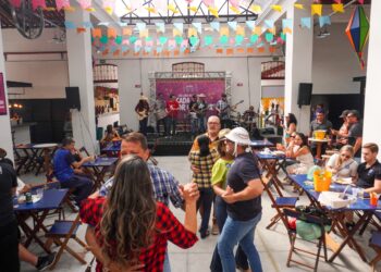 Inscrições para artistas que desejam se apresentar na Casa Rosa encerram neste domingo (18)