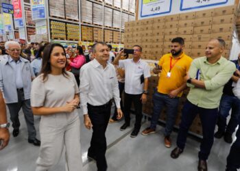 Governadora Raquel Lyra prestigia inauguração do Mix Mateus Caruaru e celebra geração de empregos no Agreste