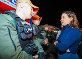 Em Riacho das Almas, governadora Raquel Lyra prestigia Festival do Frio do Vitorino e anuncia obras de pavimentação de estrada no município
