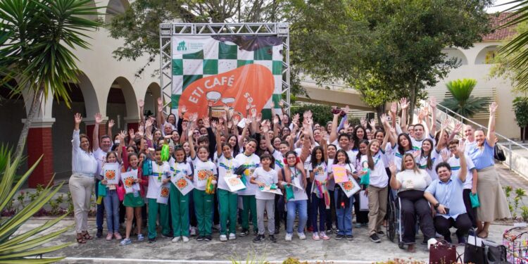 Prefeitura de Caruaru promove a 7ª edição do ETI Café – Vivências e Saberes