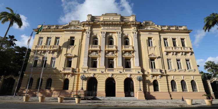 LDO 2025 é aprovada e comprova compromisso do Governo de Pernambuco com o desenvolvimento do Estado