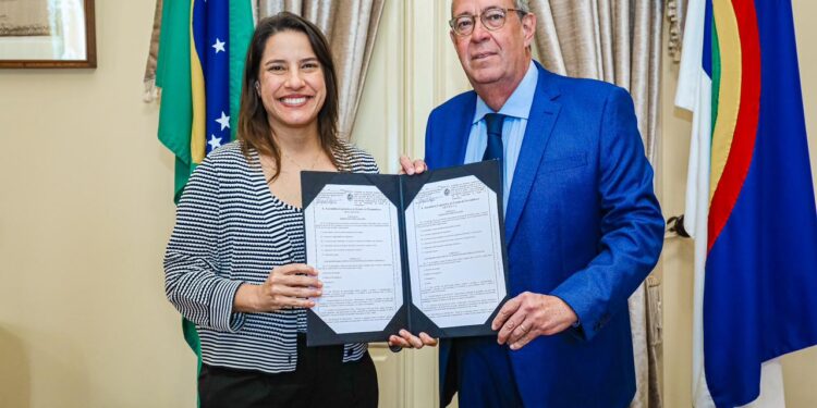 Governadora Raquel Lyra sanciona Lei de Diretrizes Orçamentárias 2025