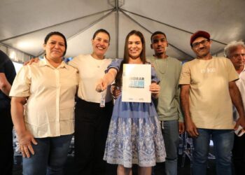 Morar Bem – Entrada Garantida: governadora Raquel Lyra entrega 60 casas no Residencial Xique-Xique 3, em Caruaru