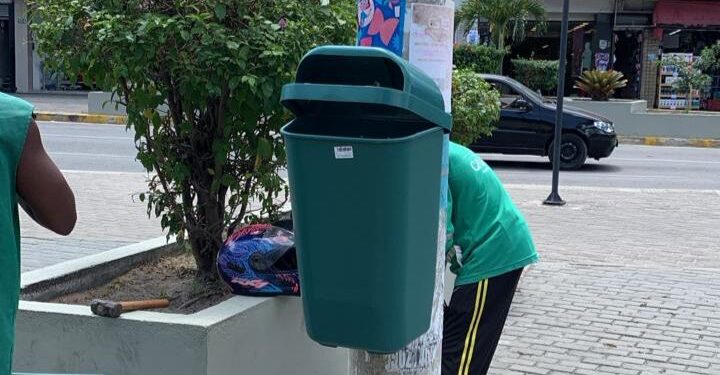 Prefeitura de Caruaru implantará mais de 300 lixeiras por toda a cidade