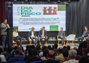Caruaru sedia encontro do Dia do Fisco Municipal e reúne autoridades do fisco