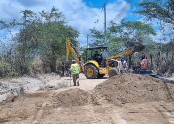 Obra de requalificação do acesso ao Nina Liberato avança com reforço estrutural e drenagem