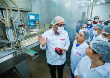 Governadora Raquel Lyra prestigia inauguração de nova fábrica em Pernambuco, que deve gerar mais de 300 empregos
