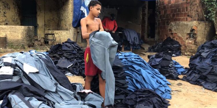 Caruaru conquista troféu em festival de cinema