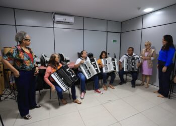 Ministério da Mulher visita Caruaru para conhecer projeto pioneiro de lavanderia pública municipal