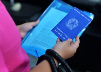 Pernambuco lidera geração de empregos no Nordeste pelo 3º mês consecutivo