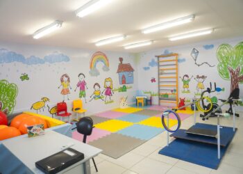 Prefeitura de Caruaru entrega a reforma do prédio do AME Infantojuvenil e Núcleo TEA