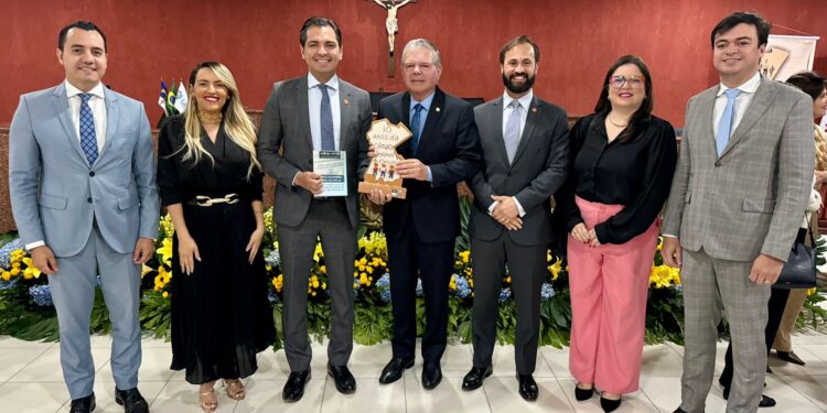 OAB Caruaru participou da instalação da 6ª Vara Cível e comemoração dos 10 anos da Câmara Regional