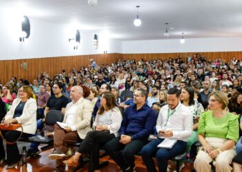 Prefeitura de Caruaru realiza II Jornada Pedagógica para gestores e coordenadores da rede municipal