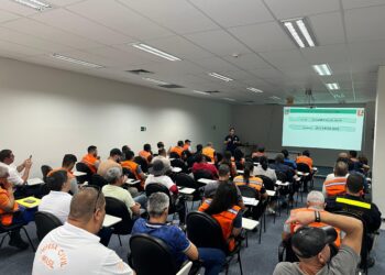 Caruaru reúne 26 cidades em encontro regional de Defesa Civil para discutir Operação ‘Carro-Pipa’