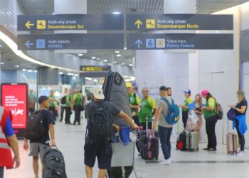 Carnaval deve movimentar 10,5% a mais de passageiros no Aeroporto dos Guararapes