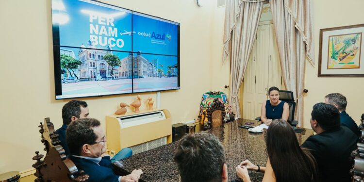 Governo articula nova rota internacional e Pernambuco ganha voo direto entre Recife e Madrid
