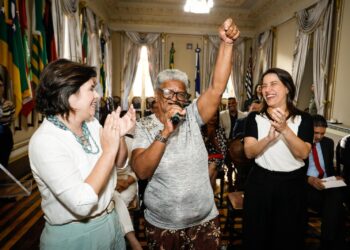 Morar Bem Pernambuco: governadora Raquel Lyra assina ordem de serviço para construção do Conjunto Habitacional Frei Caneca