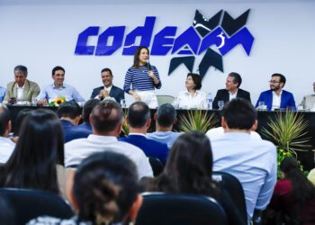 Na posse do Consórcio de Desenvolvimento do Agreste Meridional, governadora Raquel Lyra destaca parceria para fortalecimento dos municípios do Agreste