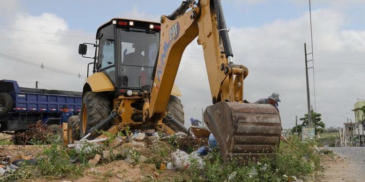 Prefeitura na Porta chega a mais bairros de Caruaru