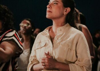 Na 56ª edição da Paixão de Cristo de Nova Jerusalém, governadora Raquel Lyra destaca tradição turística e cultural do espetáculo