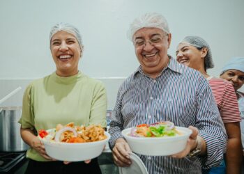 Em Gravatá, no Agreste, governadora Raquel Lyra inaugura a 196ª cozinha comunitária do Estado
