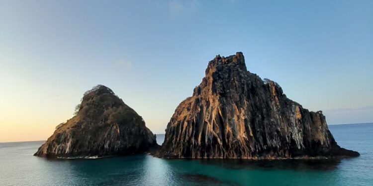 Empetur e Latam promovem primeiro voo direto de São Paulo para Fernando de Noronha