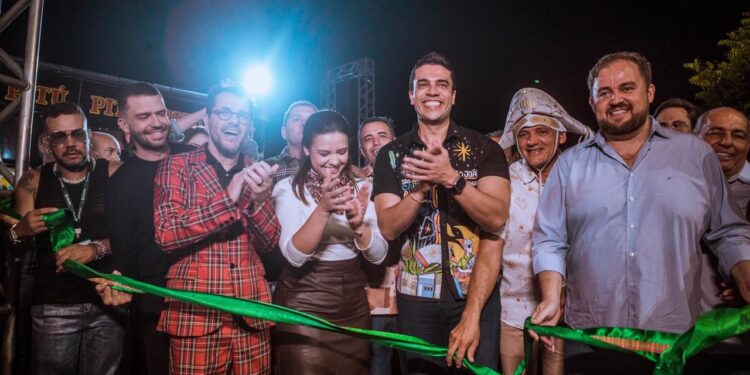 Com forró raiz, segurança e valorização da cultura, Caruaru celebra início do São João 2025 no Sítio Lajes