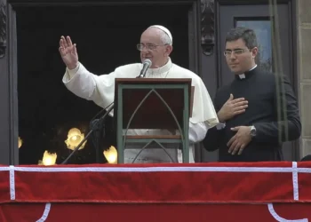 Papa pediu velório simples em testamento assinado em 2022