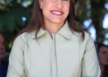 Governadora Raquel Lyra embarca para missão internacional em Nova York com foco na captação de investimentos e parcerias estratégicas