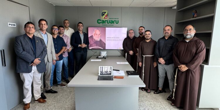 Rodrigo Pinheiro anuncia construção do novo Santuário Frei Damião de Bozzano e transferência dos restos mortais do frade para Caruaru