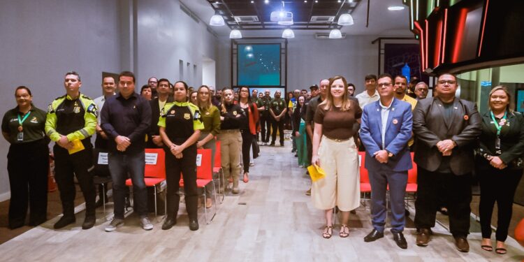 Seminário em alusão ao Maio Amarelo debate conscientização no trânsito de Caruaru
