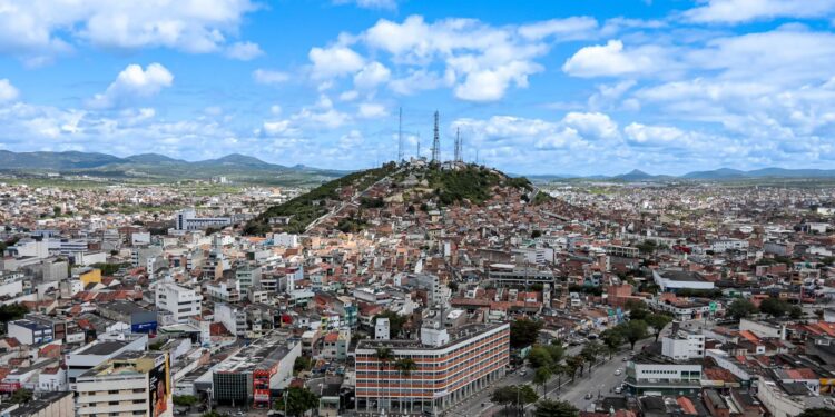 Prefeitura de Caruaru envia à Câmara projeto de lei de grandes geradores de resíduos para tornar Caruaru cada vez mais limpa e sustentável